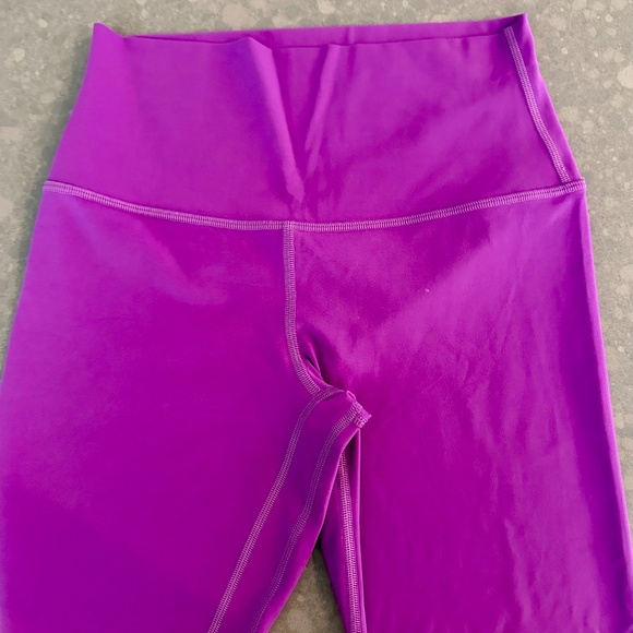 Lululemon Align™ High-Rise Pant 25″ - Size 6 - Picture 2 of 4